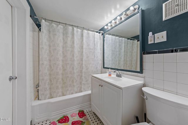 532 N Oneil Street, Clayton, NC 27520