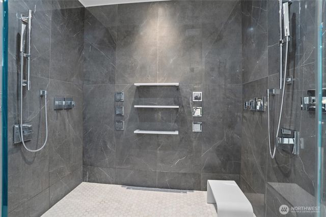 903 N 33rd Place, Renton, WA 98056