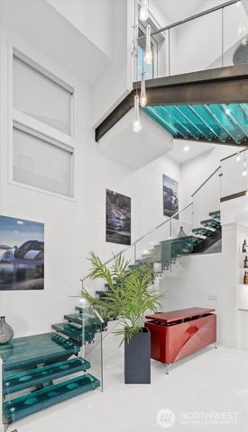 903 N 33rd Place, Renton, WA 98056