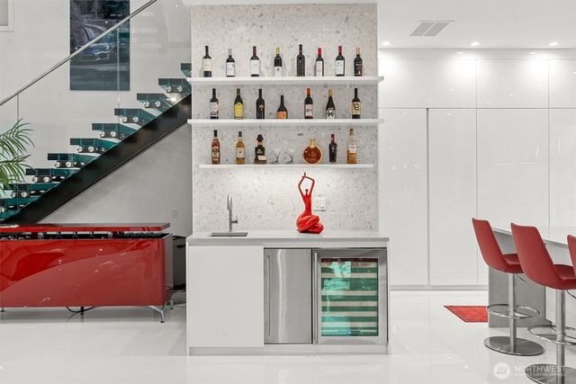 903 N 33rd Place, Renton, WA 98056