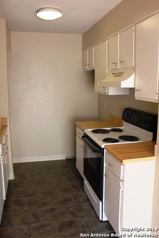 3843 Barrington St Apt 219E, San Antonio, TX 78217