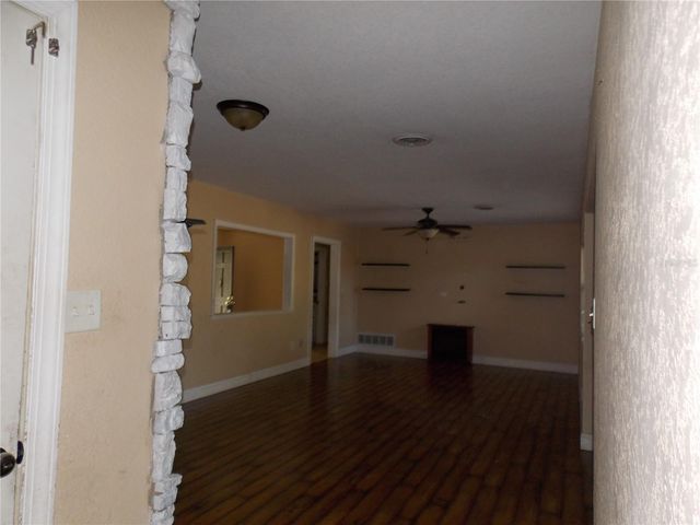 1827 SE 7TH AVENUE, Ocala, FL 34471