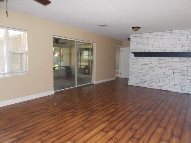 1827 SE 7TH AVENUE, Ocala, FL 34471