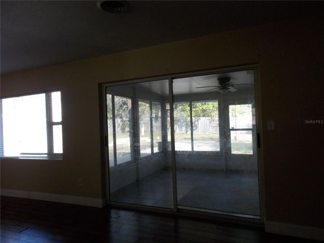 1827 SE 7TH AVENUE, Ocala, FL 34471