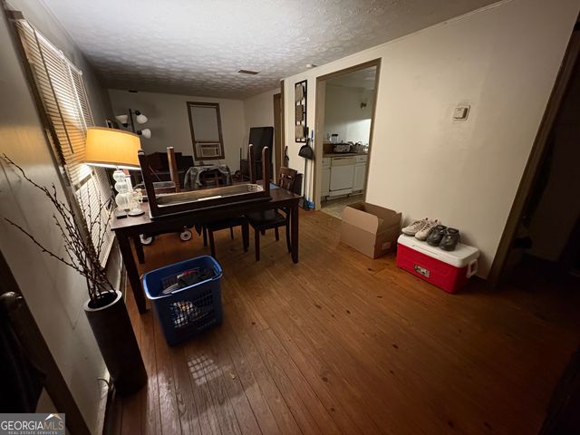 6270 Pinegrove Road, Riverdale, GA 30274