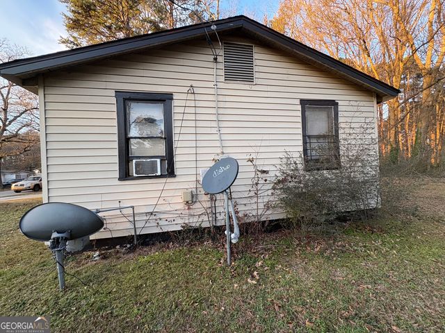 6270 Pinegrove Road, Riverdale, GA 30274