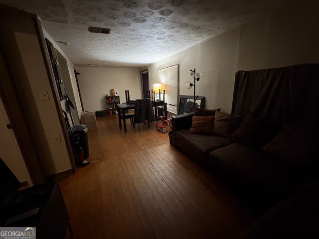 6270 Pinegrove Road, Riverdale, GA 30274