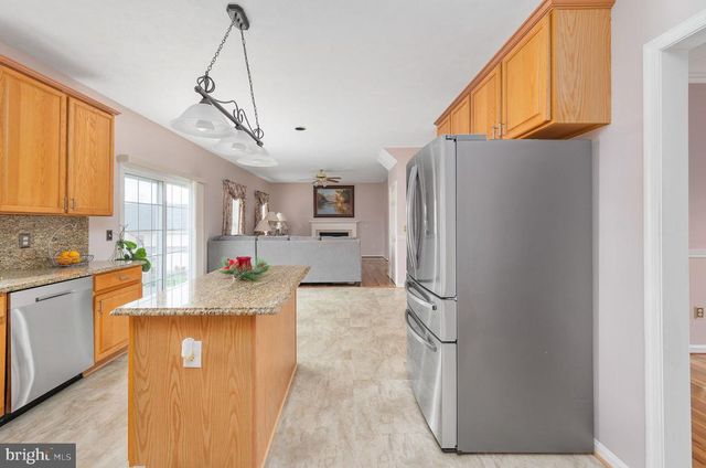 6910 GOVERNORS GRANT LN, Fredericksburg, VA 22407