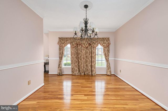 6910 GOVERNORS GRANT LN, Fredericksburg, VA 22407