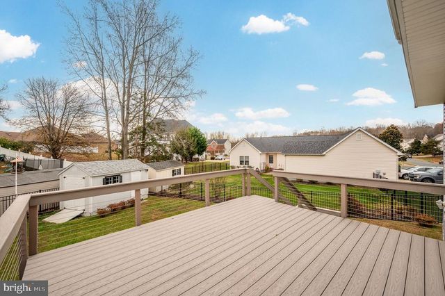 6910 GOVERNORS GRANT LN, Fredericksburg, VA 22407