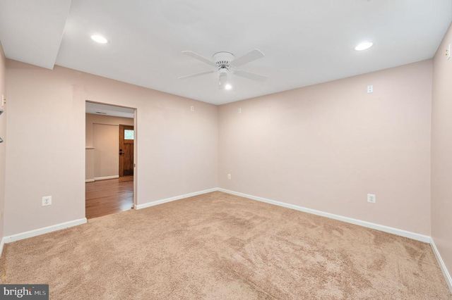 6910 GOVERNORS GRANT LN, Fredericksburg, VA 22407