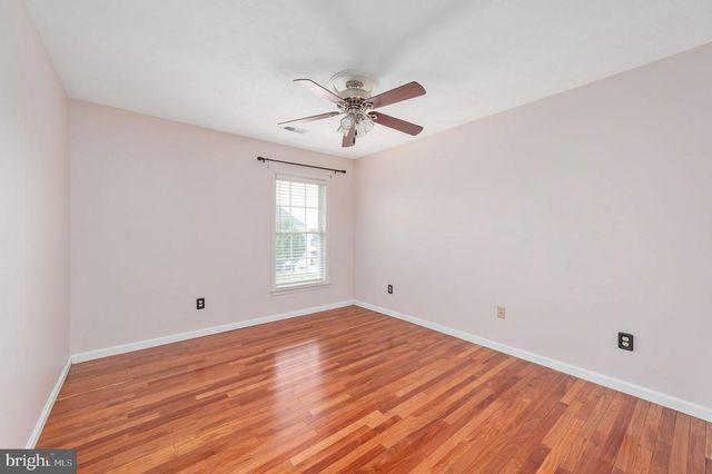 6910 GOVERNORS GRANT LN, Fredericksburg, VA 22407