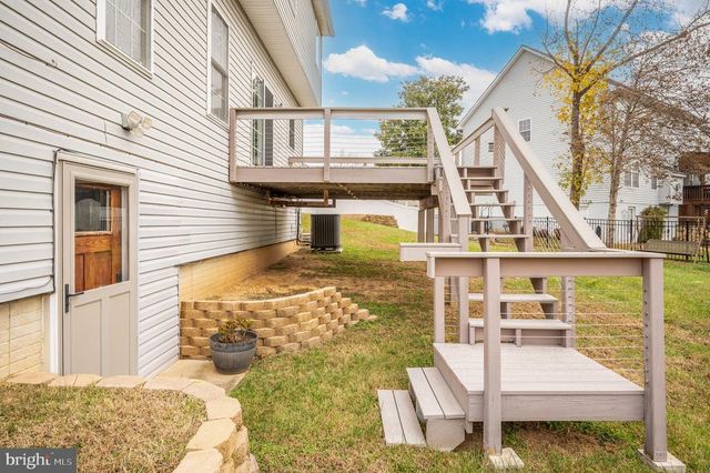 6910 GOVERNORS GRANT LN, Fredericksburg, VA 22407