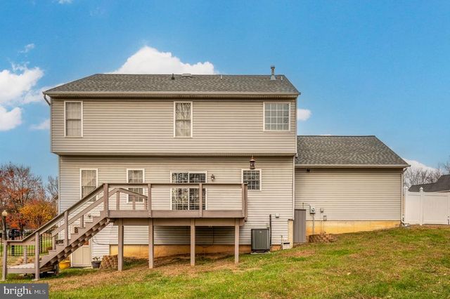 6910 GOVERNORS GRANT LN, Fredericksburg, VA 22407