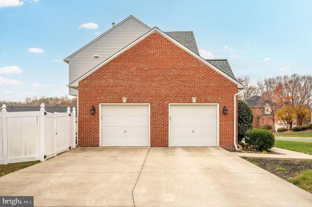 6910 GOVERNORS GRANT LN, Fredericksburg, VA 22407