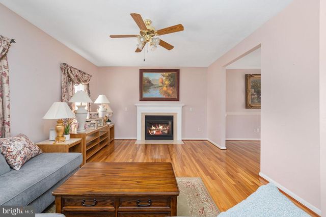 6910 GOVERNORS GRANT LN, Fredericksburg, VA 22407