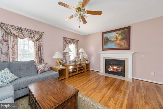 6910 GOVERNORS GRANT LN, Fredericksburg, VA 22407