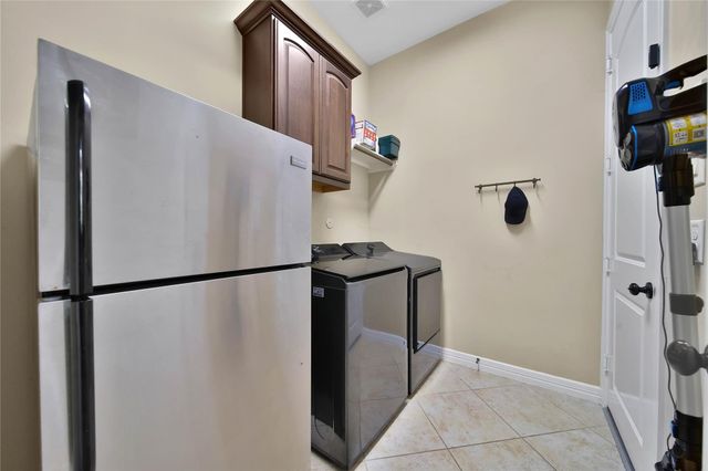 10118 Hutton Park Drive, Katy, TX 77494
