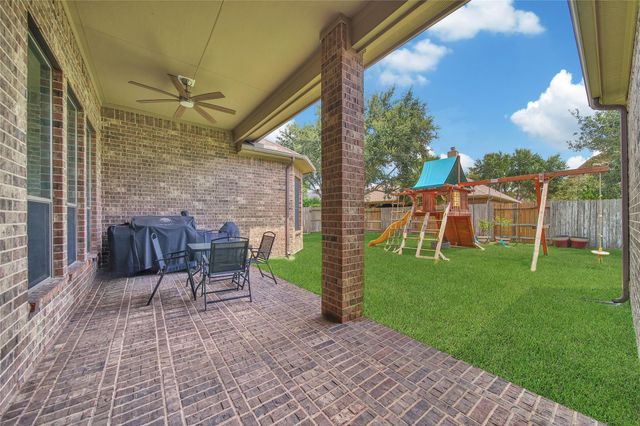 10118 Hutton Park Drive, Katy, TX 77494