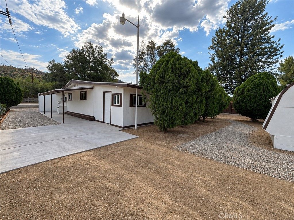 20726 Grand Avenue, Wildomar, CA 92595 — exterior