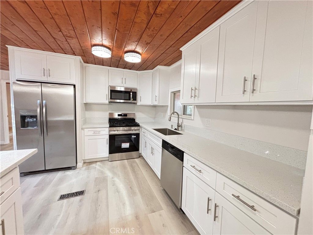 20726 Grand Avenue, Wildomar, CA 92595 — photo 5