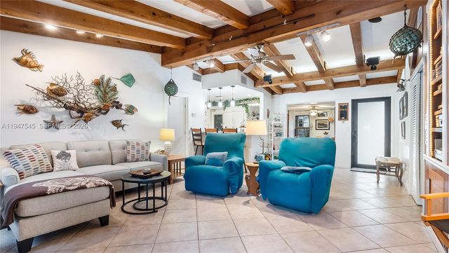 2455 Flamingo Ln, Fort Lauderdale, FL 33312