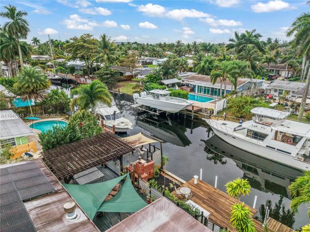 2455 Flamingo Ln, Fort Lauderdale, FL 33312
