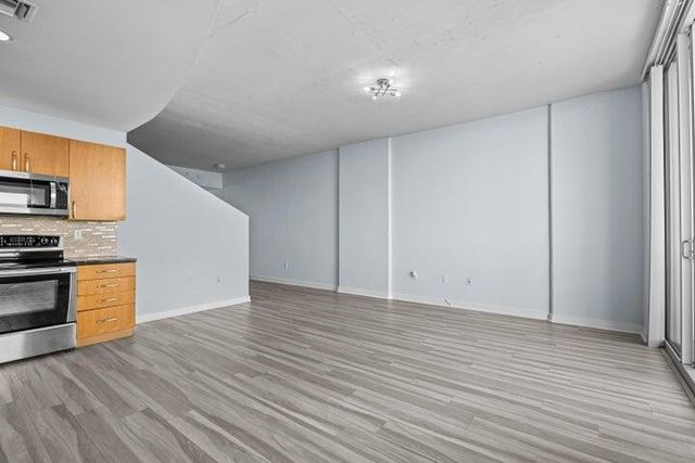 300 S AUSTRALIAN Avenue 808, West Palm Beach, FL 33401