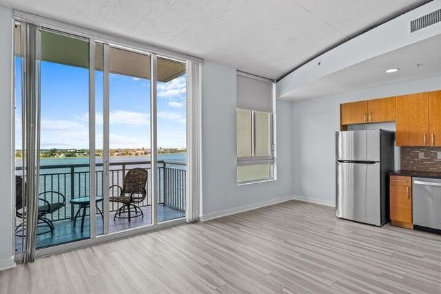 300 S AUSTRALIAN Avenue 808, West Palm Beach, FL 33401
