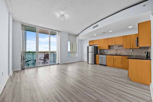 300 S AUSTRALIAN Avenue 808, West Palm Beach, FL 33401