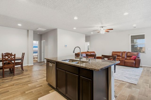 2015 Duke City Street SE, Albuquerque, NM 87123