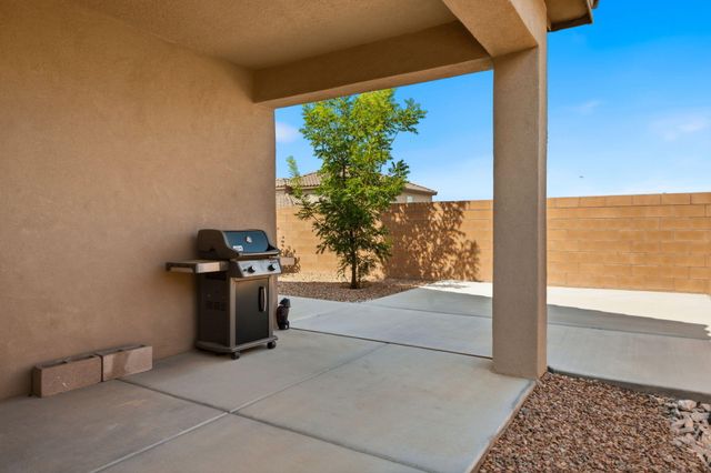 2015 Duke City Street SE, Albuquerque, NM 87123