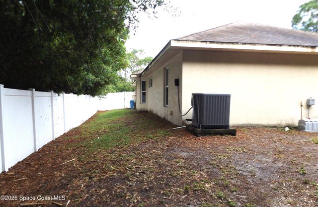 110 White Road SW, Palm Bay, FL 32908