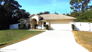 110 White Road SW, Palm Bay, FL 32908