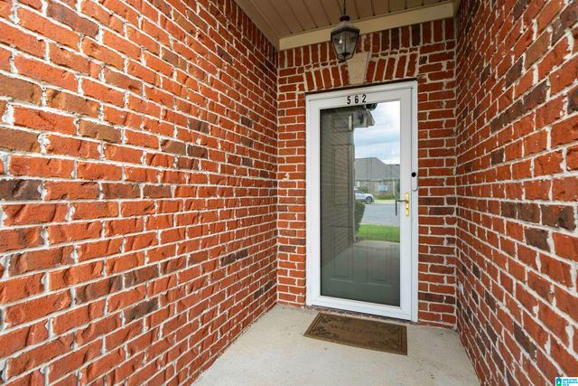 562 SUMMIT CIRCLE, Fultondale, AL 35068