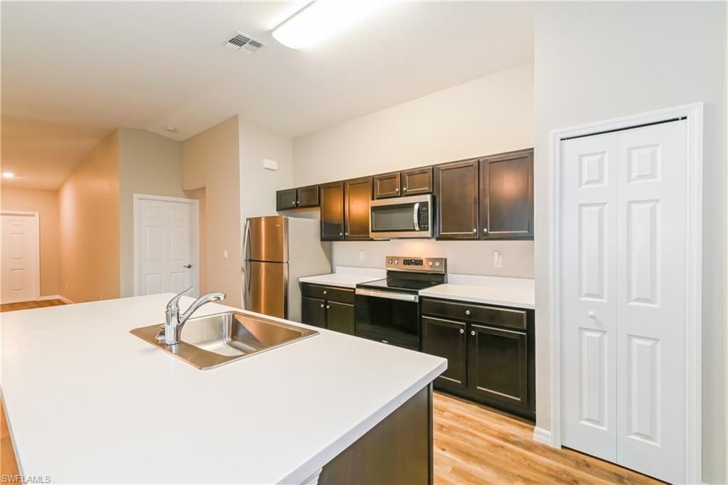 719 SW 13th TER, CAPE CORAL, FL 33991 — photo 5