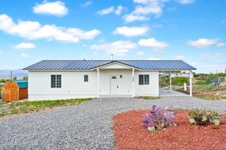 100 S Blue Heron Drive, Cornville, AZ 86325