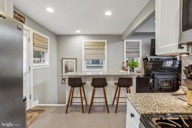 1611 NOYES DR, Silver Spring, MD 20910