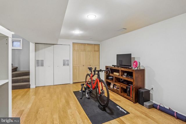 1611 NOYES DR, Silver Spring, MD 20910