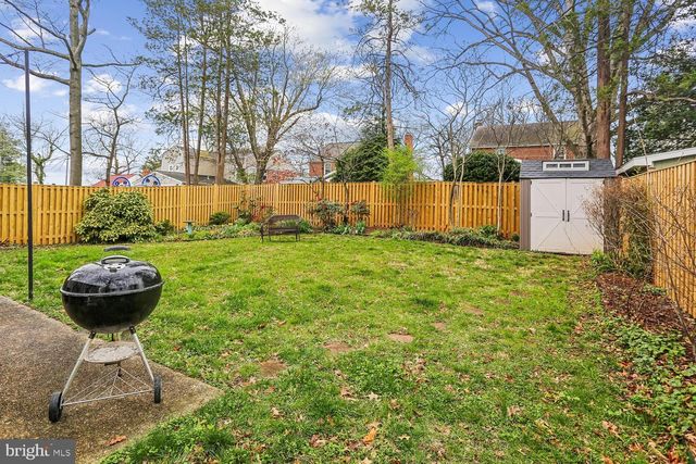 1611 NOYES DR, Silver Spring, MD 20910