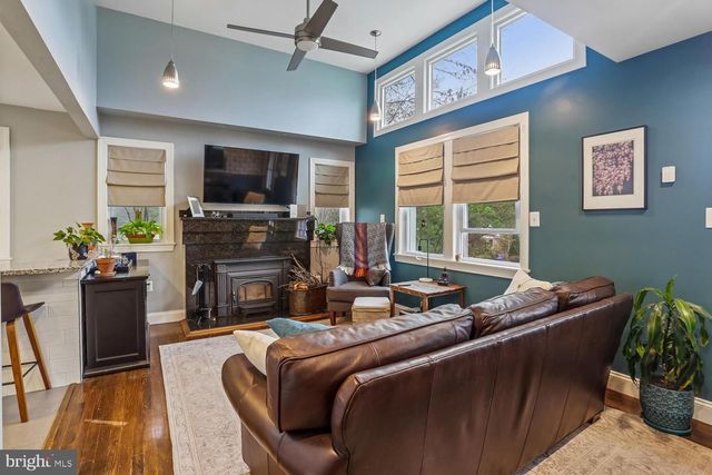 1611 NOYES DR, Silver Spring, MD 20910