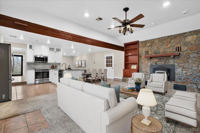 403000 W 2150 Drive, Bartlesville, OK 74006