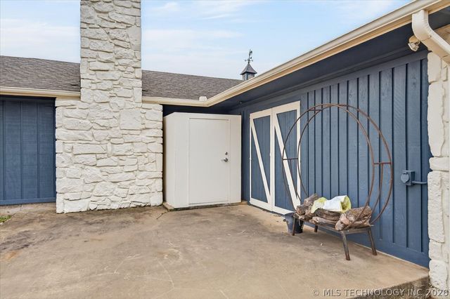 403000 W 2150 Drive, Bartlesville, OK 74006