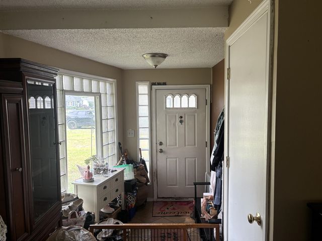 2545 Massena Avenue, Commerce Twp, MI 48382