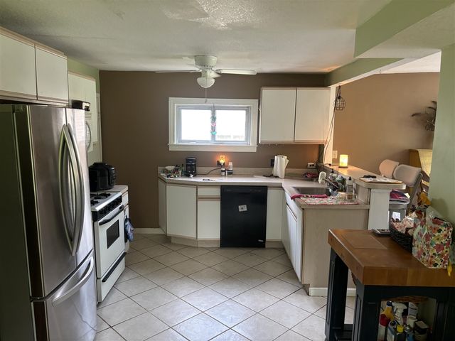2545 Massena Avenue, Commerce Twp, MI 48382