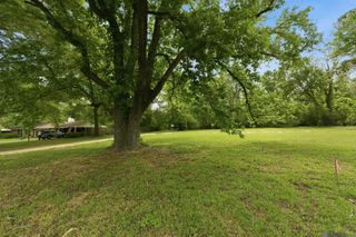488 Magnolia Wood Ave, Baton Rouge, LA 70808