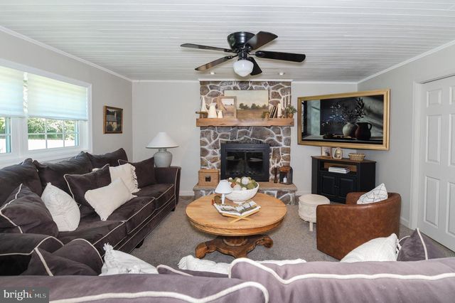 34 MADISON DR, Clementon, NJ 08021