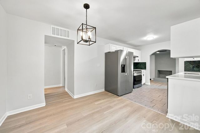 4100 Sudbury Road, Charlotte, NC 28205