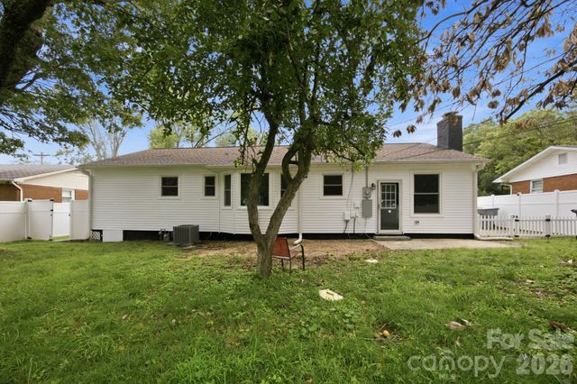 4100 Sudbury Road, Charlotte, NC 28205
