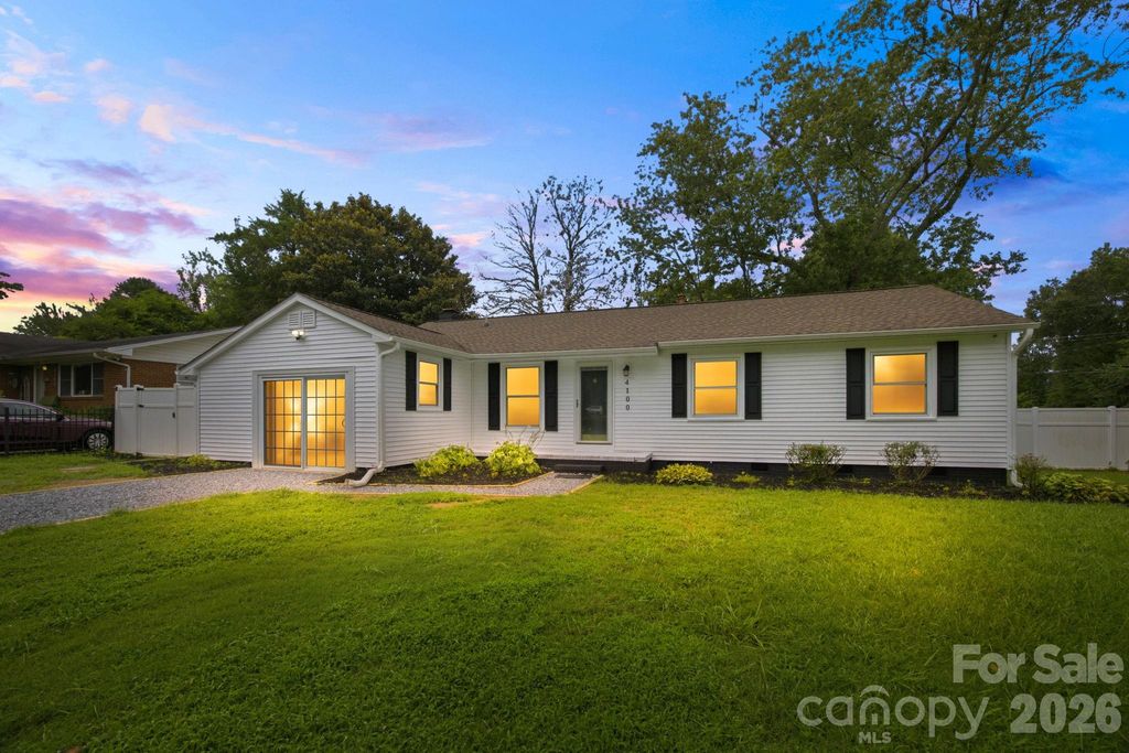 4100 Sudbury Road, Charlotte, NC 28205